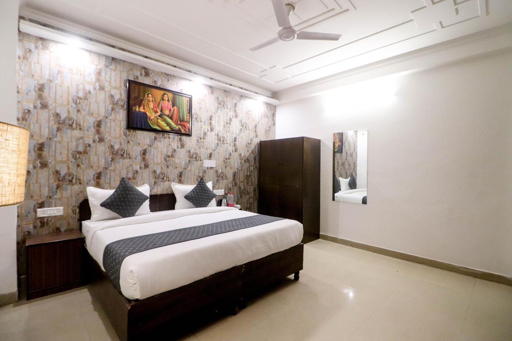 Hotel Stay Villa Delhi Airport Neu-Delhi Exterior foto